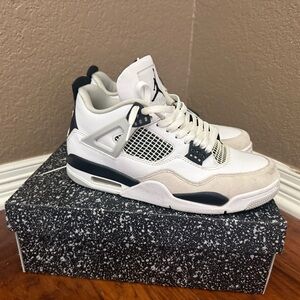 Air Jordan 4 retro